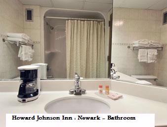 Howard Johnson Inn - 