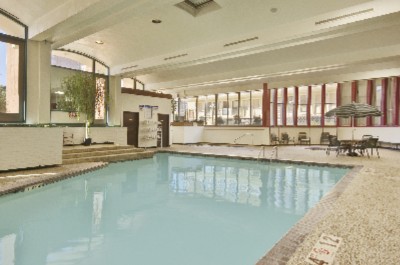 Ramada Inn - 