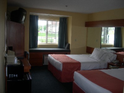 Microtel Inn & Suites - Guest Room With Two Beds