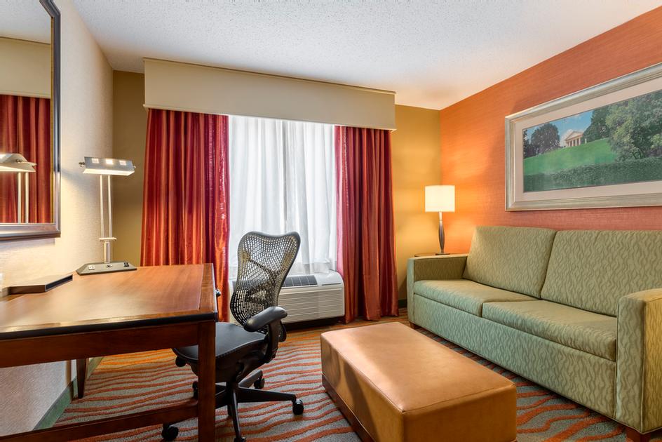 Hilton Garden Inn Arlington / Courthouse Plaza - 