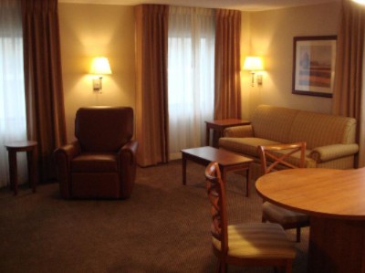 Candlewood Suites City Centre - Large Living Rooms With Pull-out Sleeper/sofa Tv And Dvd Player