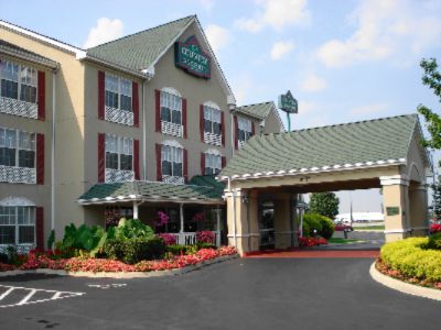 Country Inn & Suites Columbus West