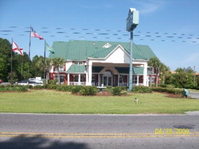 Country Inn & Suites - 