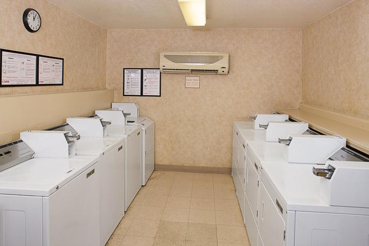 Residence Inn by Marriott - Sport Court - We Have All Supplies