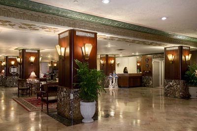 Hilton Cincinnati Netherland Plaza - Lobby