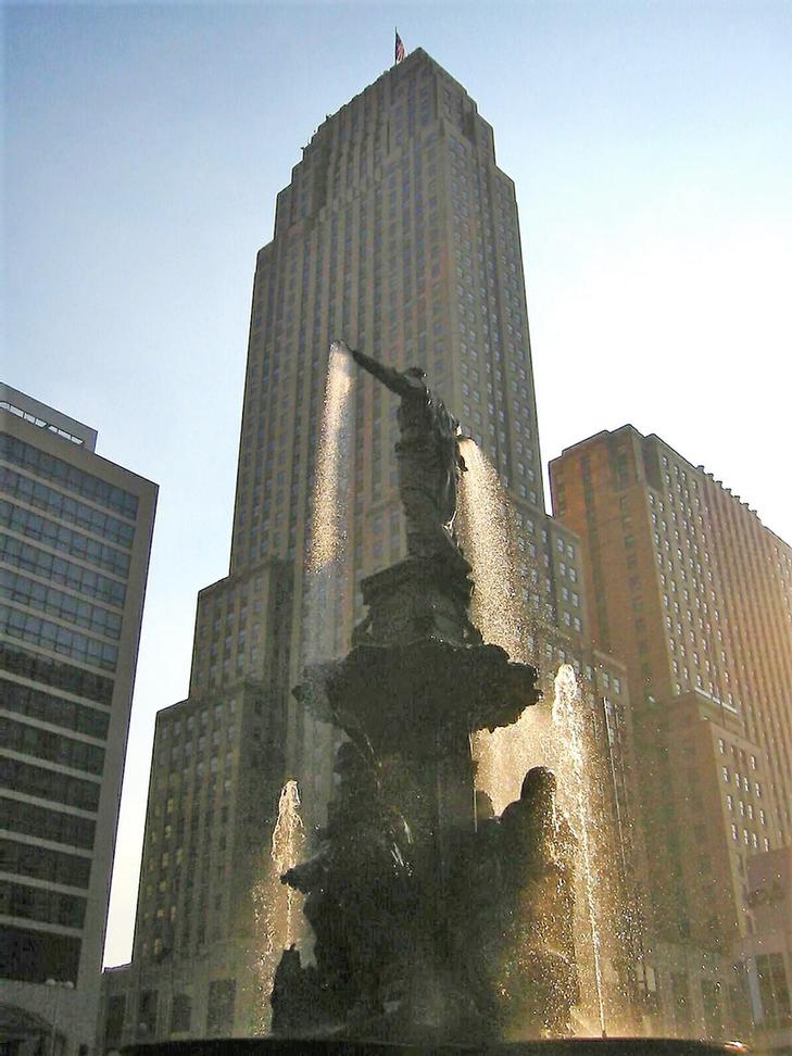 Hilton Cincinnati Netherland Plaza - Located In The Heart Of Downtown Cincinnati