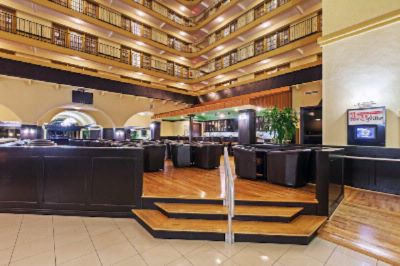 Crowne Plaza Suites Houston / Sugar Land - Rendezvous Lounge