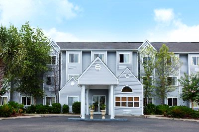 Microtel Inn & Suites - 
