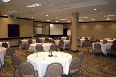 Hampton Inn Suites Downtown Albany - 