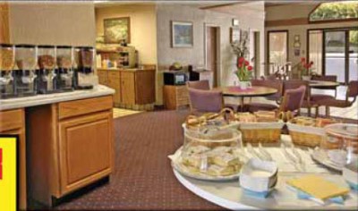 Super 8 Motel - 