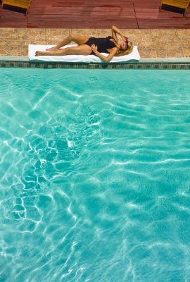 Riverwalk Plaza Hotel & Suites - Pool
