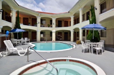 Best Western Santee Lodge - 