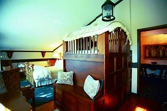 Vitosha Guest Haus - Ramparts Room (2nd Floor Parsonage)