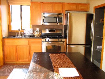El Capitan Canyon - Safari Cabin's Fully-equipped Kitchen