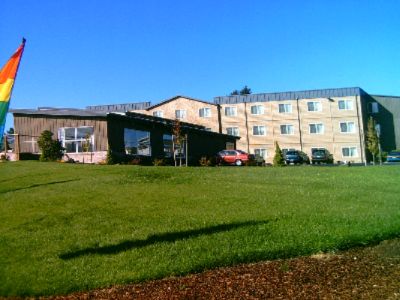 Bel Aire Inn - 