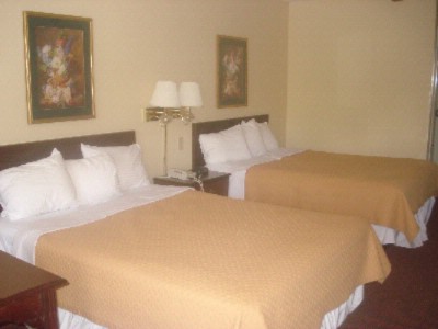 Best Western Peachtree City Inn & Suites - Room With Two Queen Size Beds