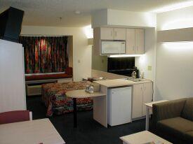 Microtel Inn & Suites Claremore - Guest Suite