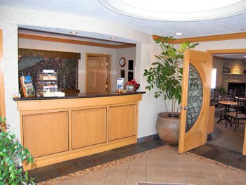 Best Western Lincoln Sands Suites - Lobby