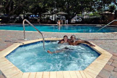 Courtyard by Marriott Cocoa Beach Cape Canaveral - Walk To The Beach Only 200 Yards