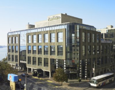 Radisson Admiral Hotel - 