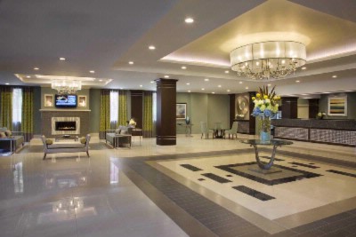 Hilton Garden Inn Toronto City Centre - Hotel Lobby