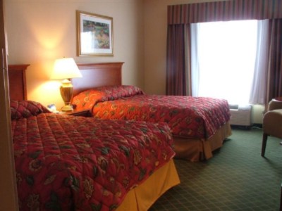 Double Queen Guest Room
