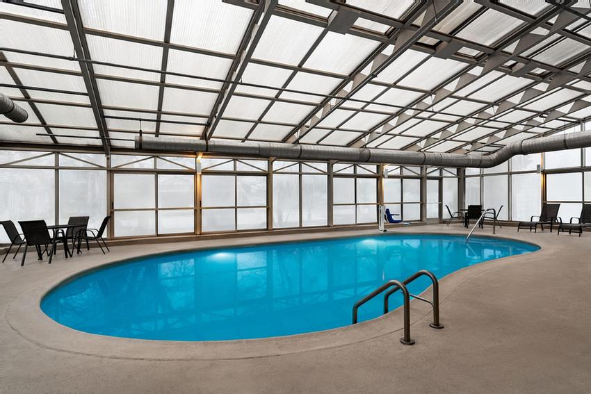 La Quinta Inn - 