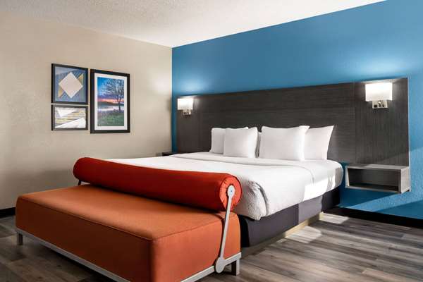 La Quinta Inn - 