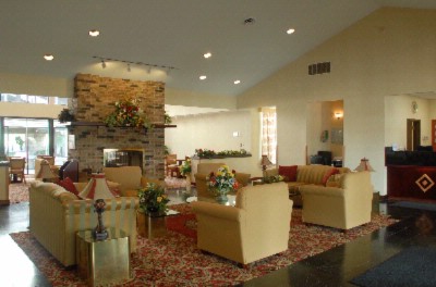 Lobby/ Breakfast Area