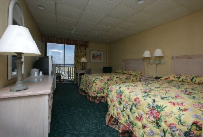 The Cavalier Hotel - Oceanview Room With Two Double Beds