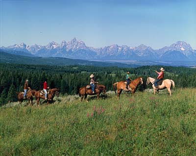 Togwotee Mountain Lodge - Horse Back