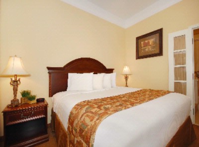 Best Western Monica Royale Inn & Suites - 