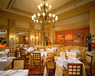 The Phoenician - Terrace Dining Room
