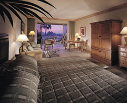 The Phoenician - Standard King Guestroom
