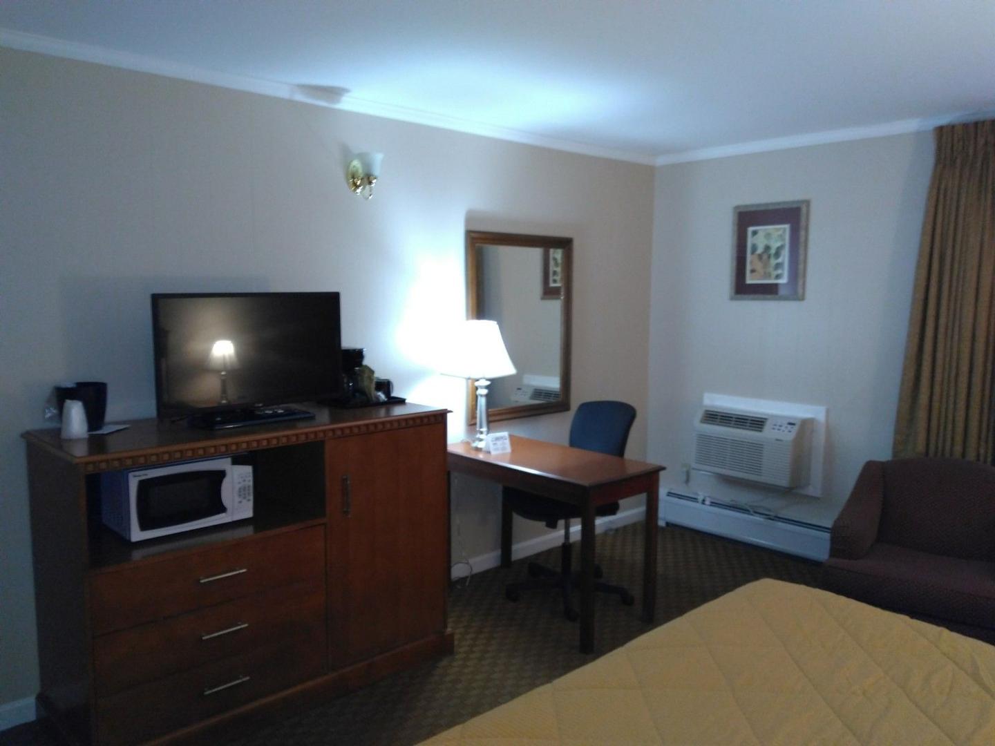 Pineapple Inn - 