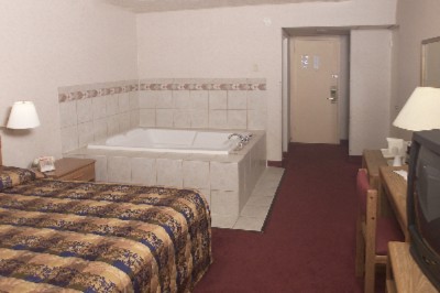 Jacuzzi Suite