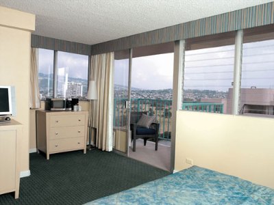 Aqua Aloha Surf & Spa - Aqua Aloha Surf Superior Partial City View W/ Balcony