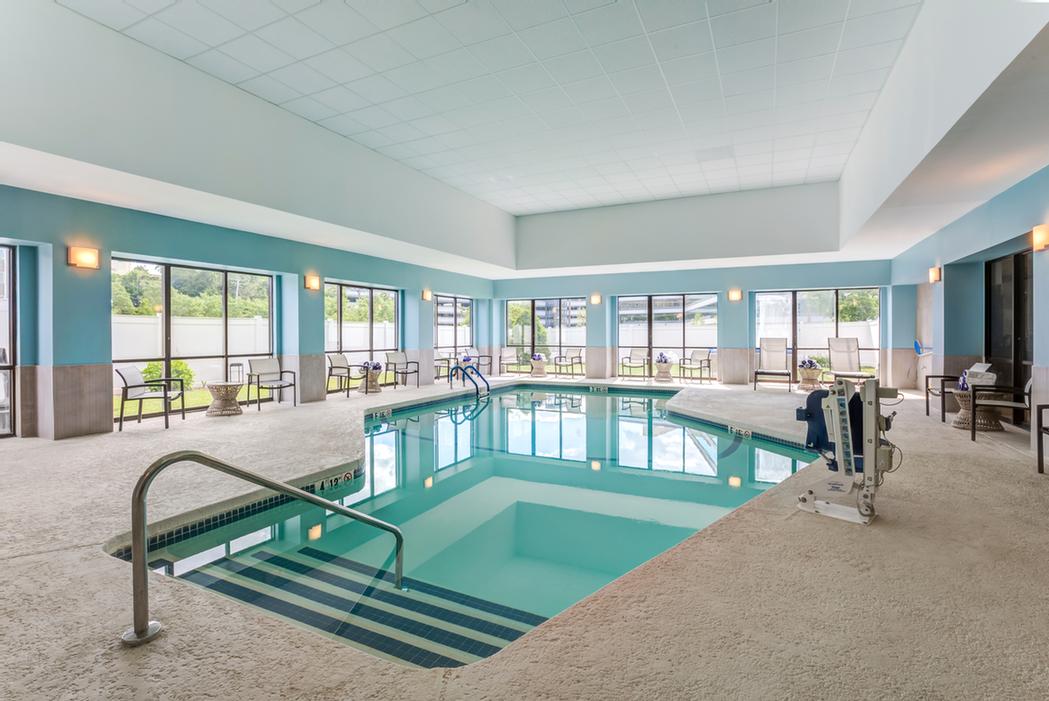 Hilton Garden Inn - 