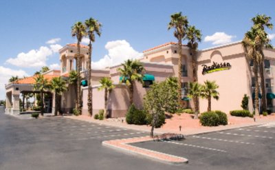 Radisson Hotel El Paso Airport - 100% Smoke Free