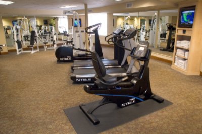 Radisson Hotel El Paso Airport - 24-hour Fitness Facility