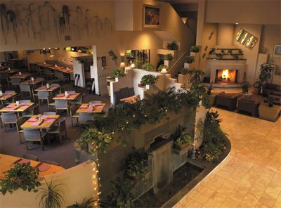 Full Service Restaurant (buffet Or Menu)