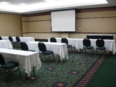 Courtyard by Marriott Wichita at Old Town - Meeting Room