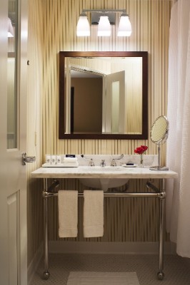 Sheraton Minneapolis Midtown Hotel - Bathroom