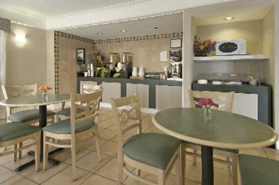 Baymont Inn - Breakfast Area