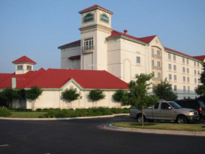 La Quinta Inn & Suites - 