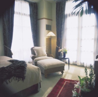 Bellevue Club Hotel - Club Guest Room
