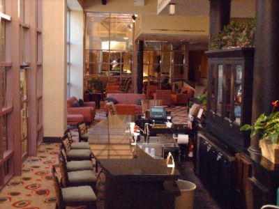Holiday Inn Hotel & Suites Sunrise - Lounge