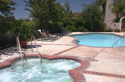 Best Western Thousand Oaks Inn - Hotel Pool Area