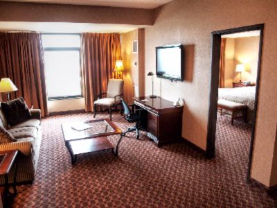 Ramada Hotel & Convention Center - Indoor Pool & Spa