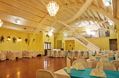 Brookhurst Plaza Inn - Large Meeting Space For Up To 200 People.